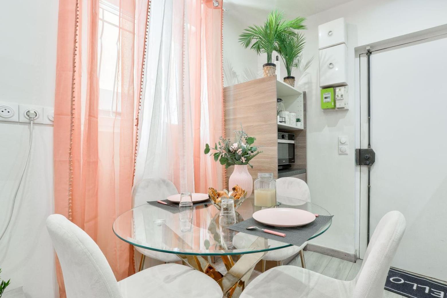 Le Nid Douillet Appartement Confortable A 5 Min Du Stade De France Et Proche De L'Aeroport Cdg Saint-Denis  Buitenkant foto